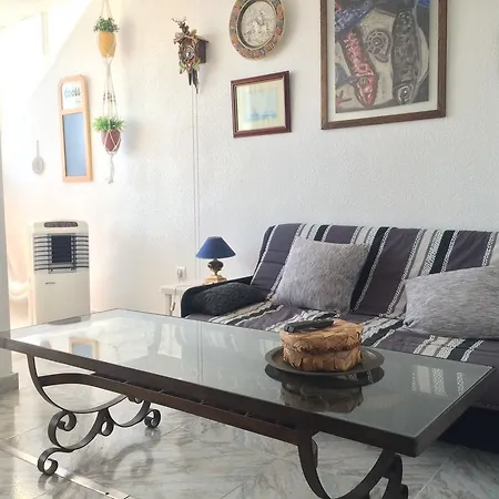 Flat With Sea Views, 3 Pools In A Quiet Residential تورّيفيِخا